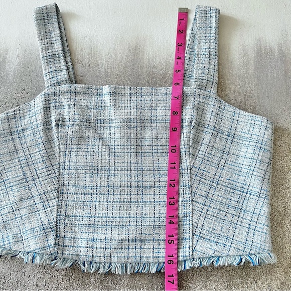 NEW Guess Blue & White Plaid Tweed Crop Top - Picture 10 of 11
